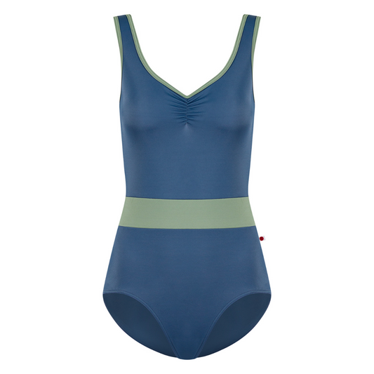 Lucy Leotard - Storm