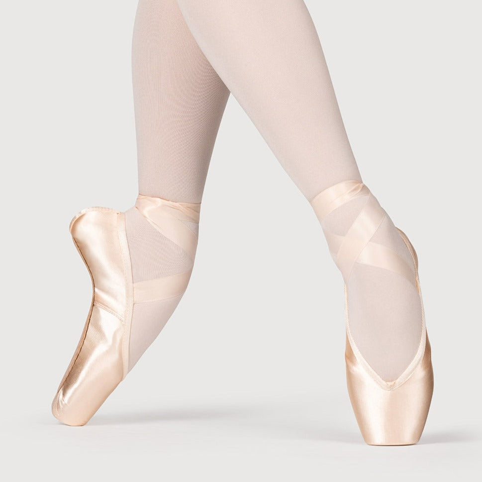 Heritage Pointe Shoe