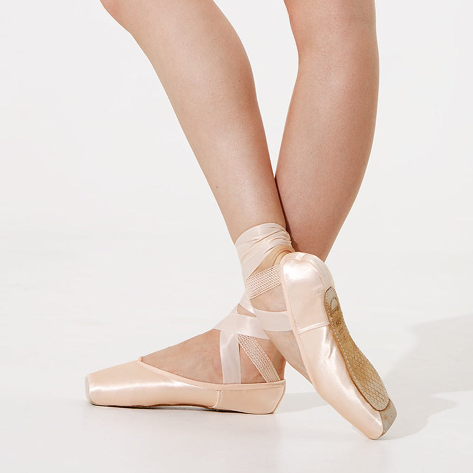 Katya Pointe Shoe