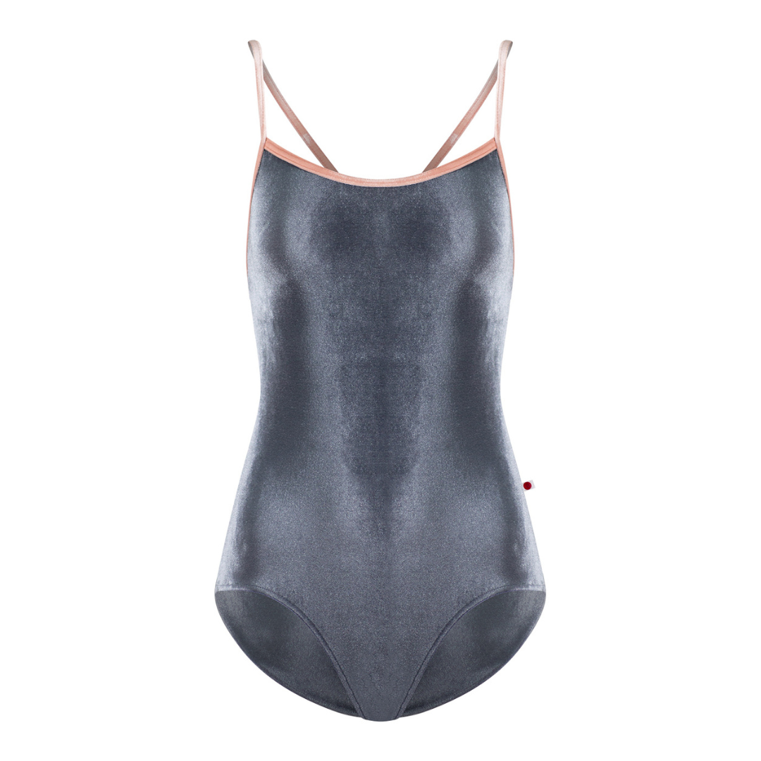 Nadja Leotard