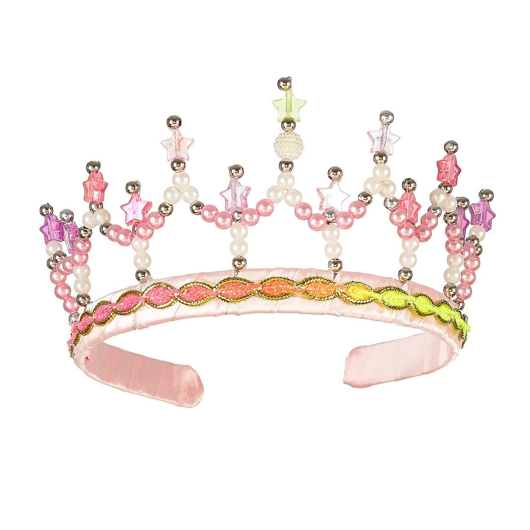 Valerie Crown