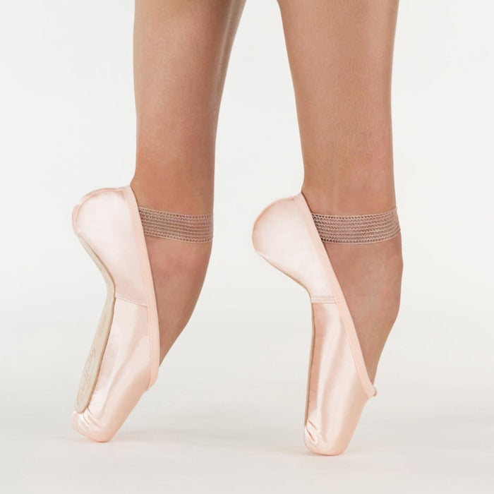 Sonnet Pointe Shoe