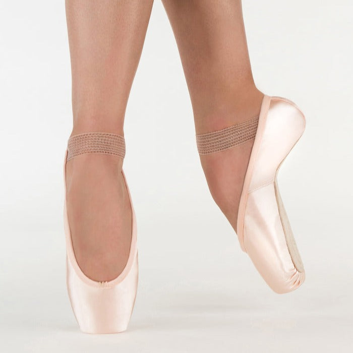 Sterling Pointe Shoe